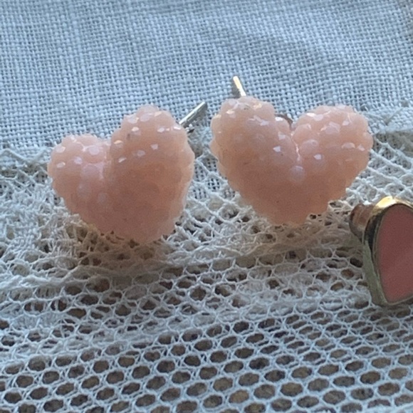 Set of Two Pretty Pink Heart Post Pierce Earrings Woman’s Jewelry Valentines Day - Picture 4 of 5